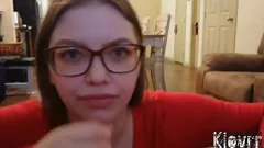 Reproducir Chica real de Tinder hace una mamada descuidada y monta mi gran polla