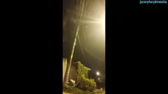 Trapaça latina punida em público: humilhação do cuckold anal!